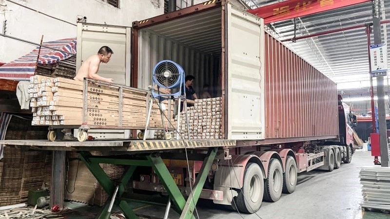 container loading container loading